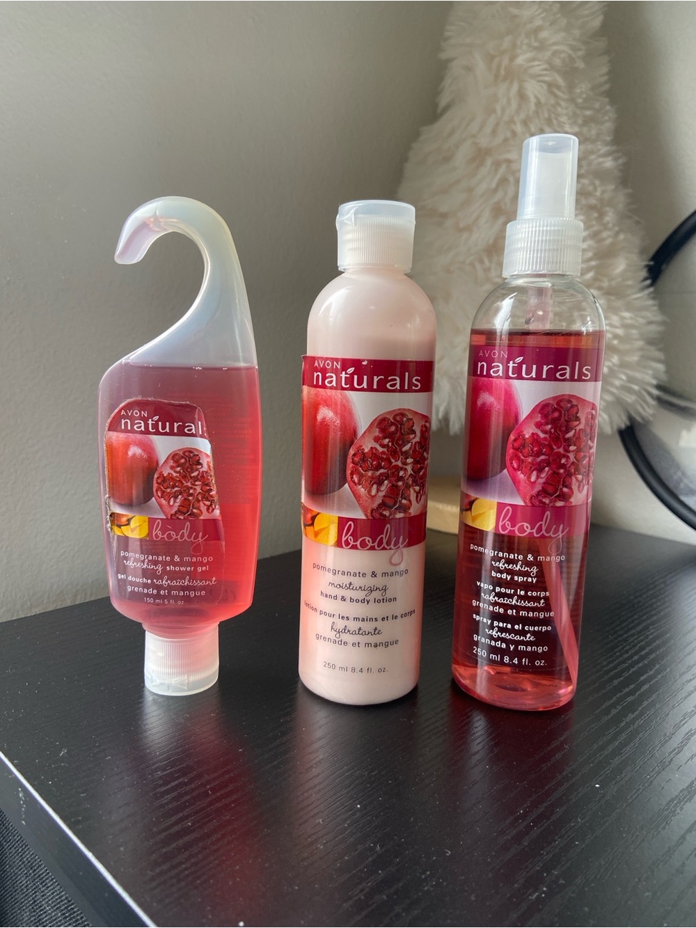NOS 2009 Avon Naturals Pomegranate&Mango 3 Pc. Set Body Spray Shower Gel Lotion